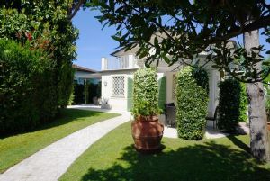 Villa Maddalena : Outside view