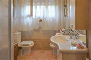 Villa Coriandolo : Bathroom with shower