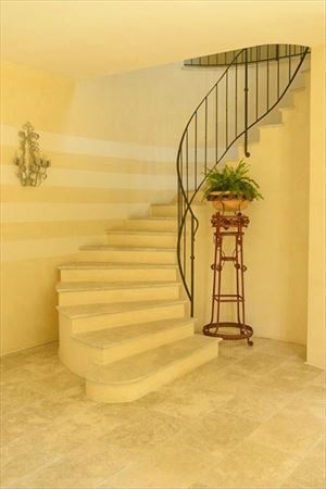 Villa Principe : мраморная лестница 